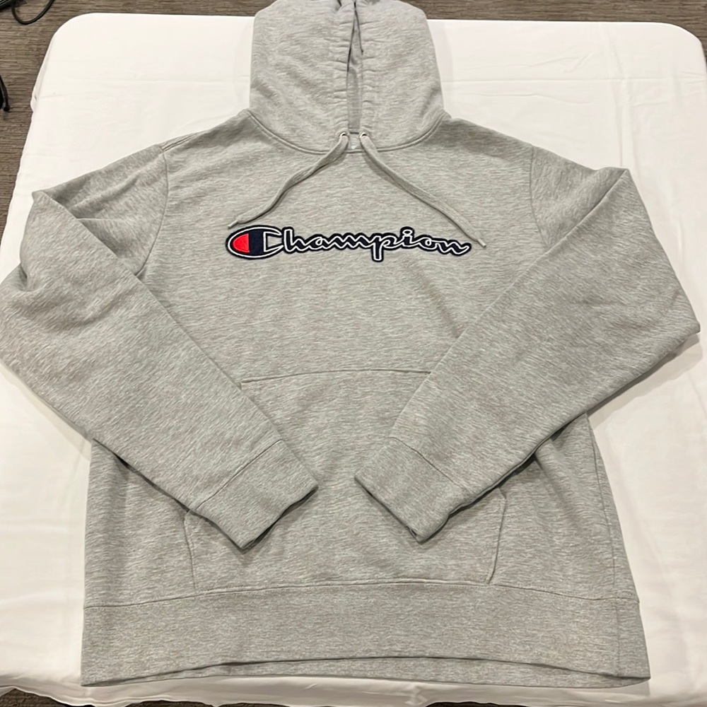 Champion Hoodie | Gray | Size: Medium